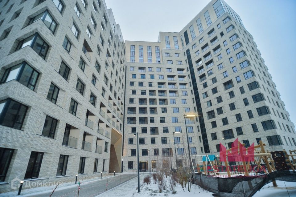 Продаётся 2-комнатная квартира, 61.5 м²