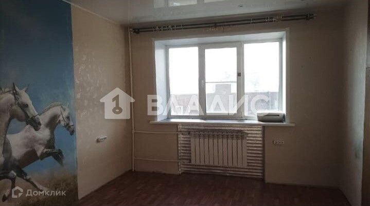 Продаётся 2 комнаты в 4-комн. квартире, 93.5 м²
