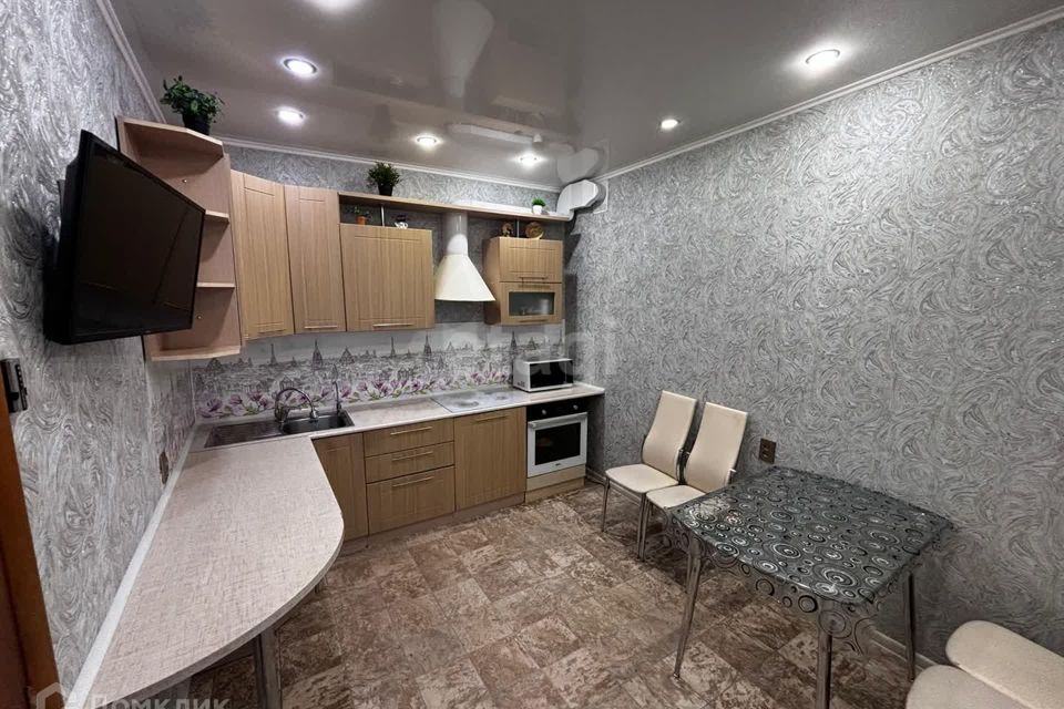 Продаётся 3-комнатная квартира, 77.3 м²