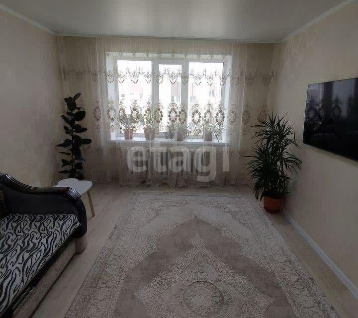 Продаётся 3-комнатная квартира, 82 м²