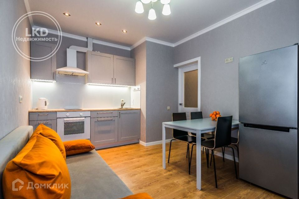 Сдаётся 1-комнатная квартира, 42 м²