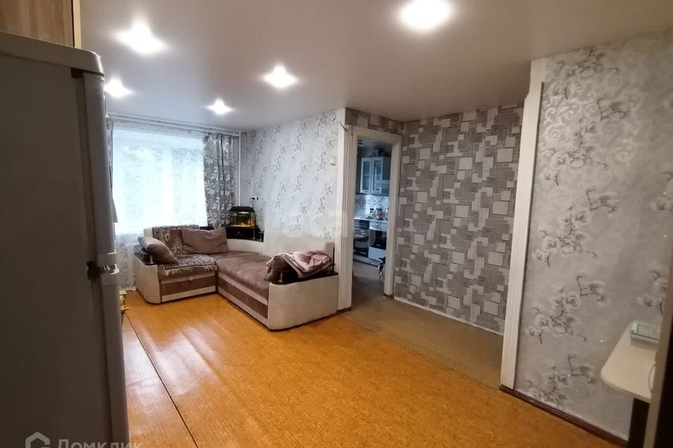 Продаётся 3-комнатная квартира, 53.8 м²