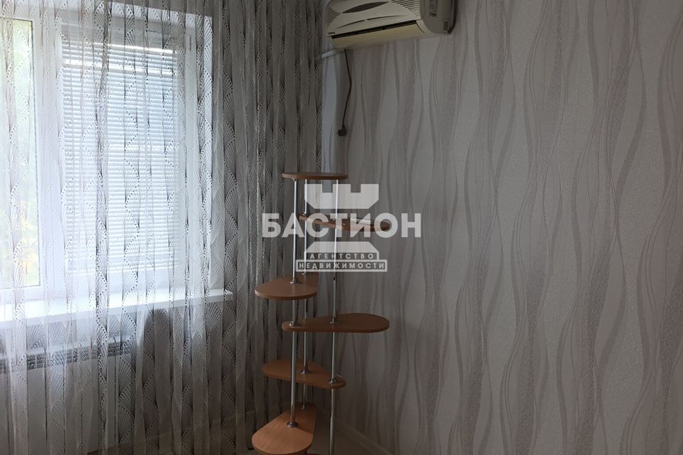 Продаётся 3-комнатная квартира, 72.6 м²