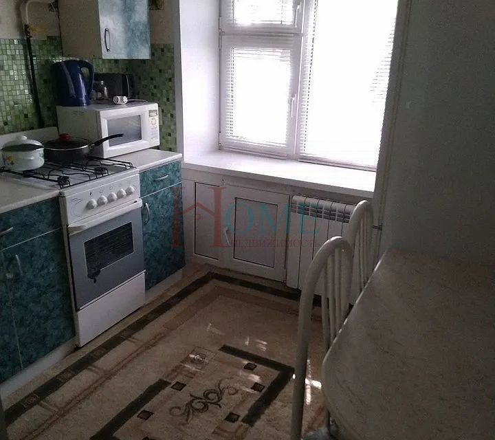 Сдаётся 1-комнатная квартира, 32 м²