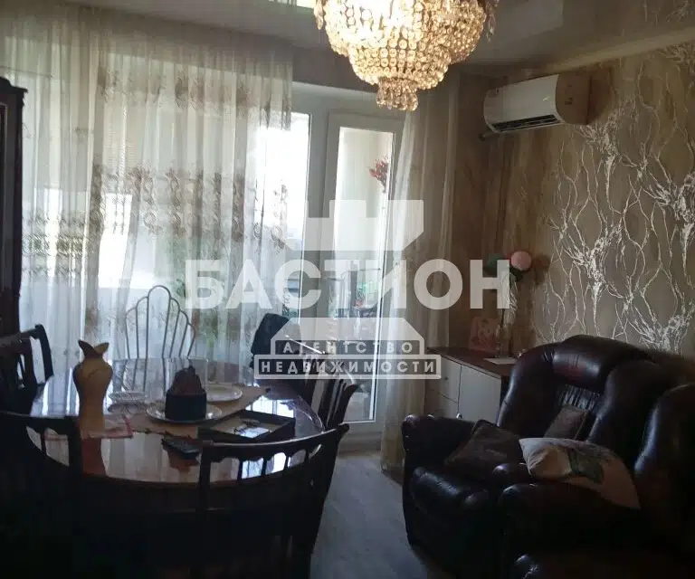 Продаётся 3-комнатная квартира, 80 м²