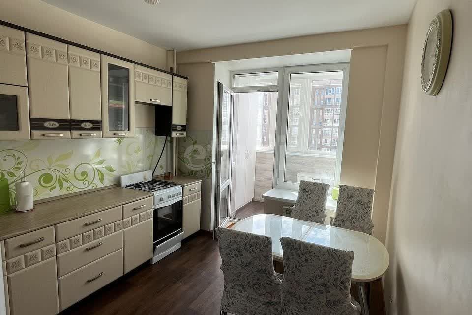 Сдаётся 2-комнатная квартира, 54 м²
