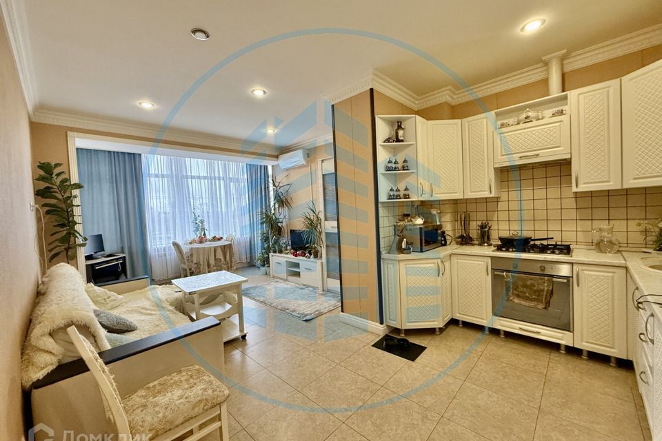 Продаётся 2-комнатная квартира, 96.3 м²