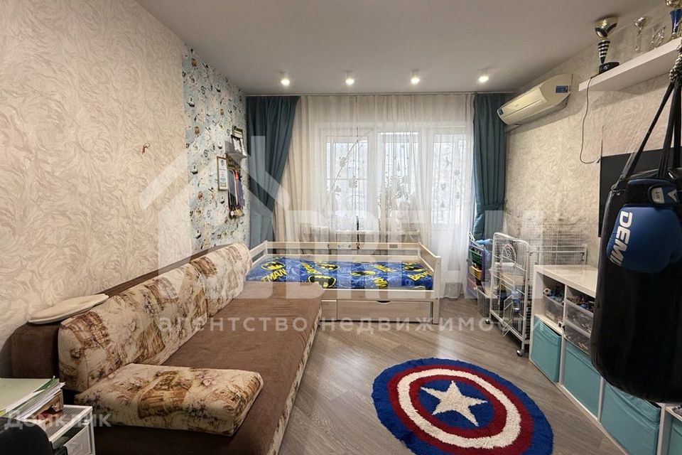 Продаётся 3-комнатная квартира, 58 м²
