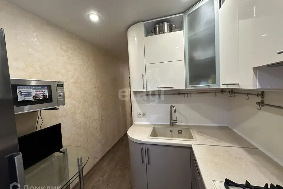 Продаётся 2-комнатная квартира, 46.8 м²