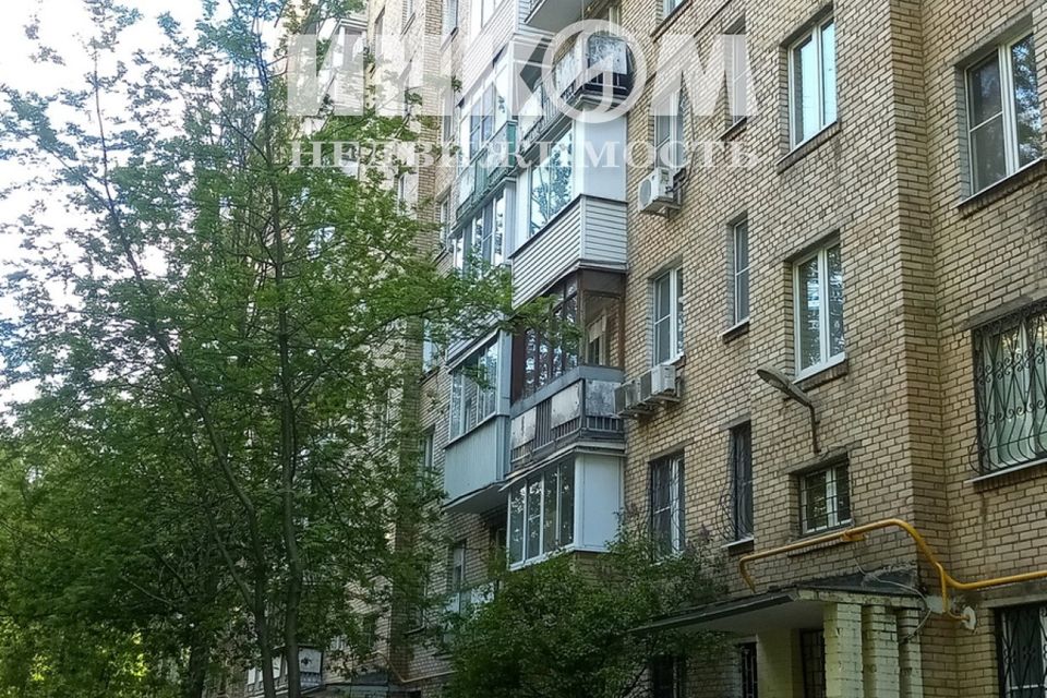 Продаётся 2-комнатная квартира, 42.4 м²