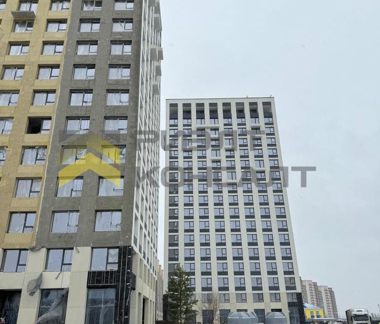 Продаётся 3-комнатная квартира, 90.2 м²