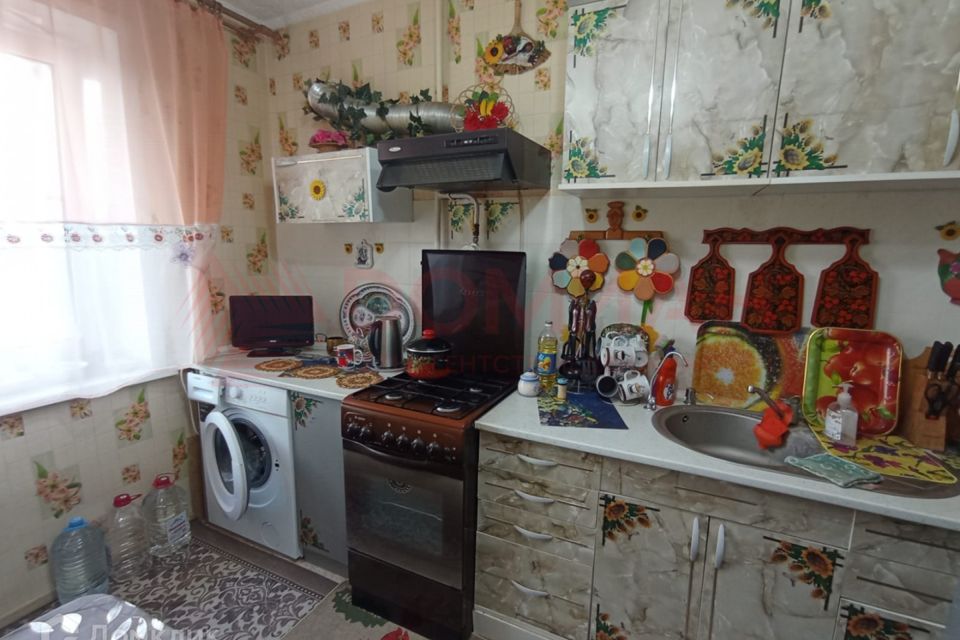 Продаётся 3-комнатная квартира, 58.3 м²