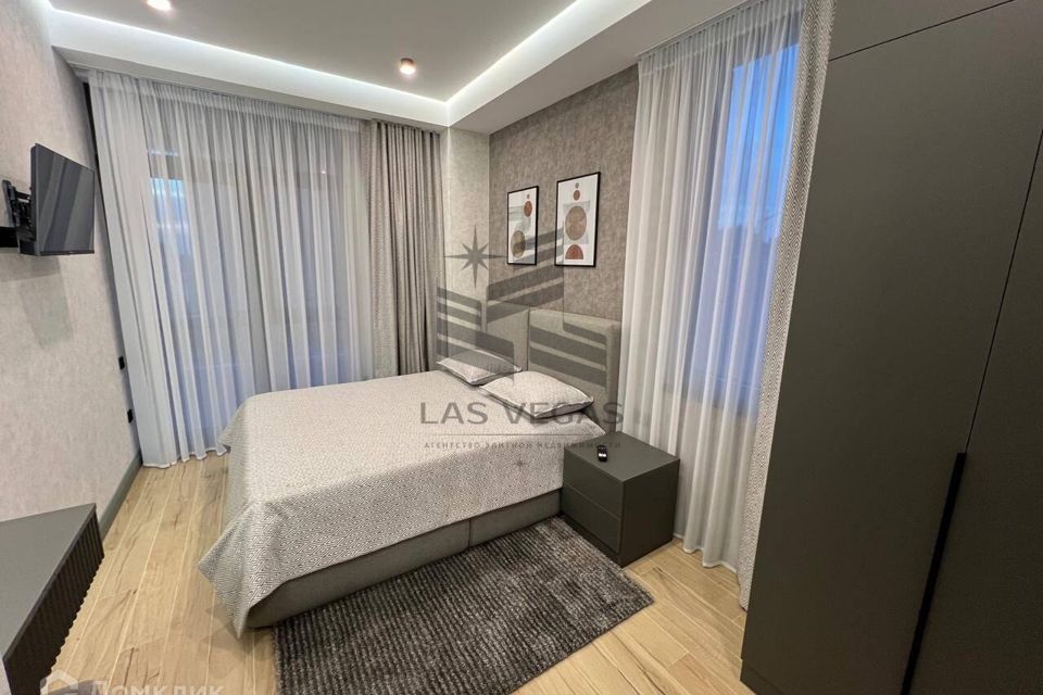 Сдаётся 2-комнатная квартира, 59.7 м²