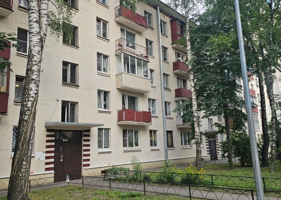 Продаётся 2-комнатная квартира, 43.6 м²