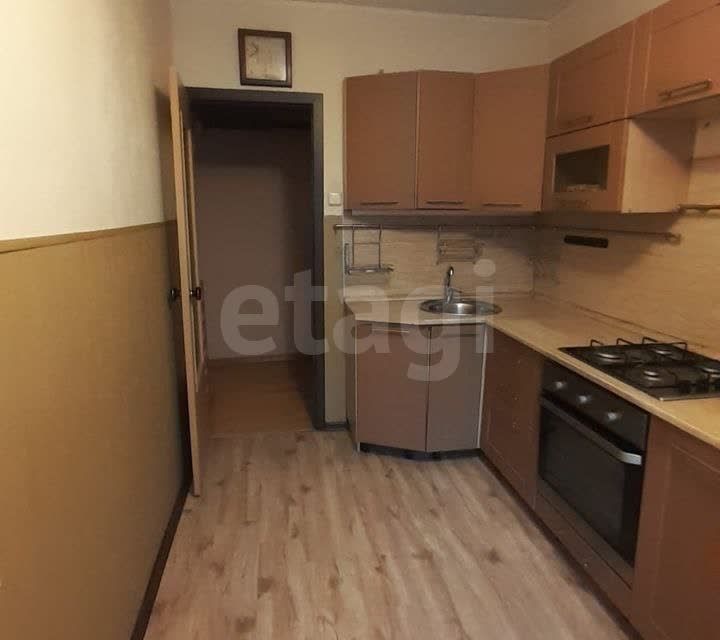 Продаётся 4-комнатная квартира, 80 м²