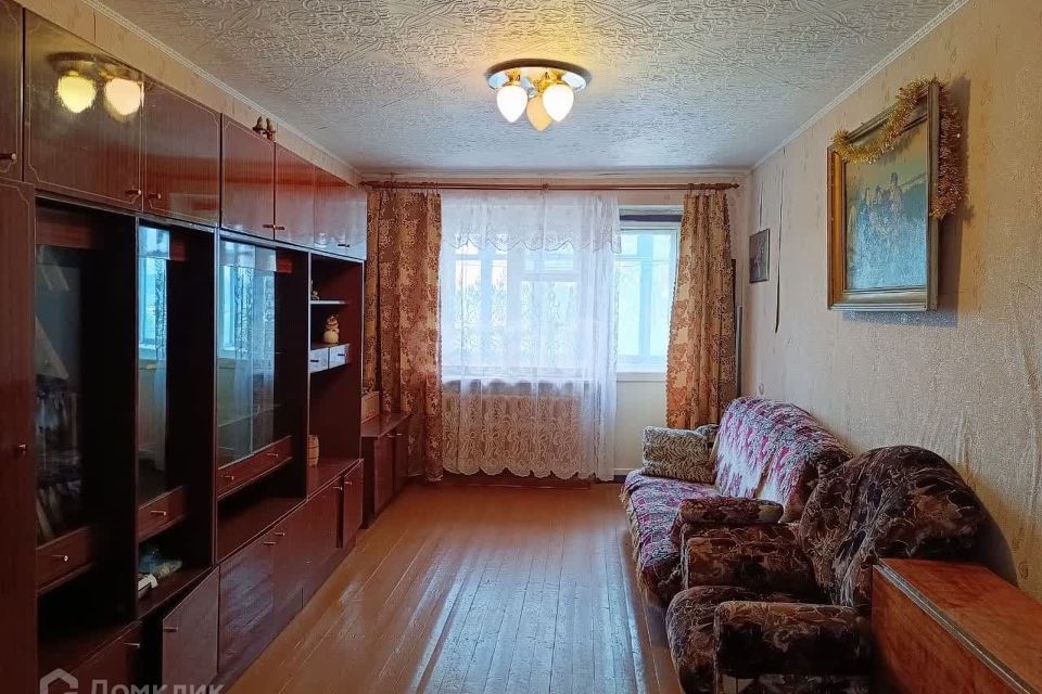 Продаётся 3-комнатная квартира, 57.9 м²