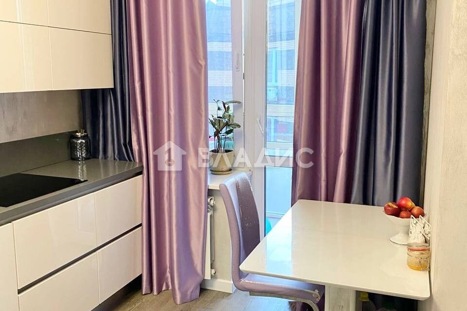 Продаётся 2-комнатная квартира, 53 м²