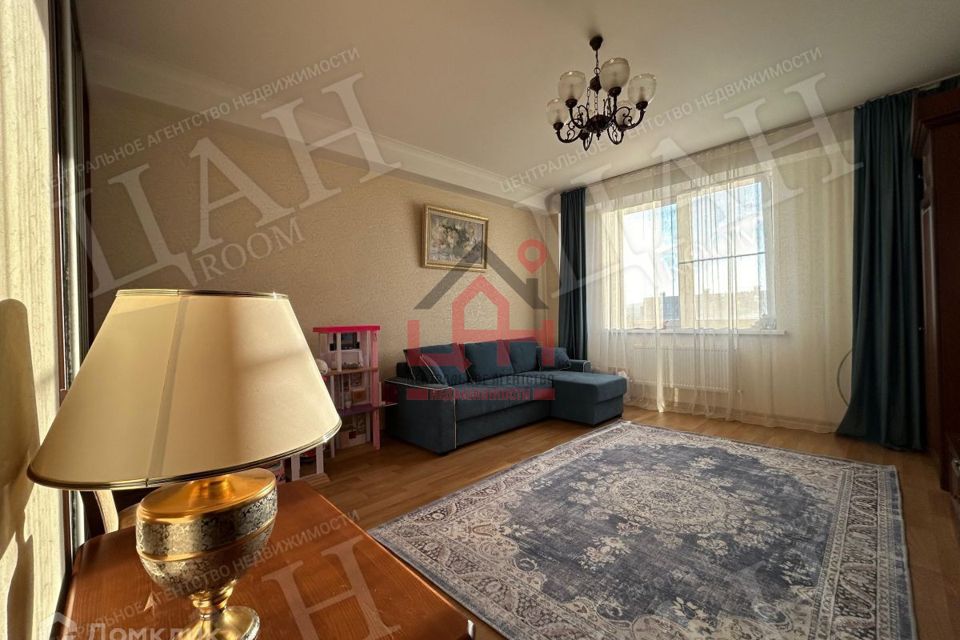 Продаётся 2-комнатная квартира, 73 м²