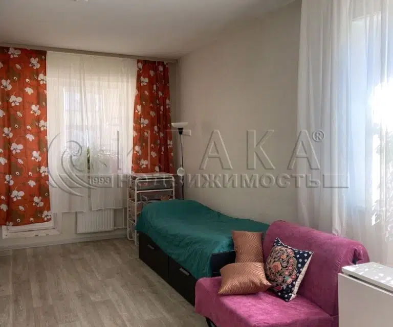 Продаётся 1-комнатная квартира, 41.2 м²
