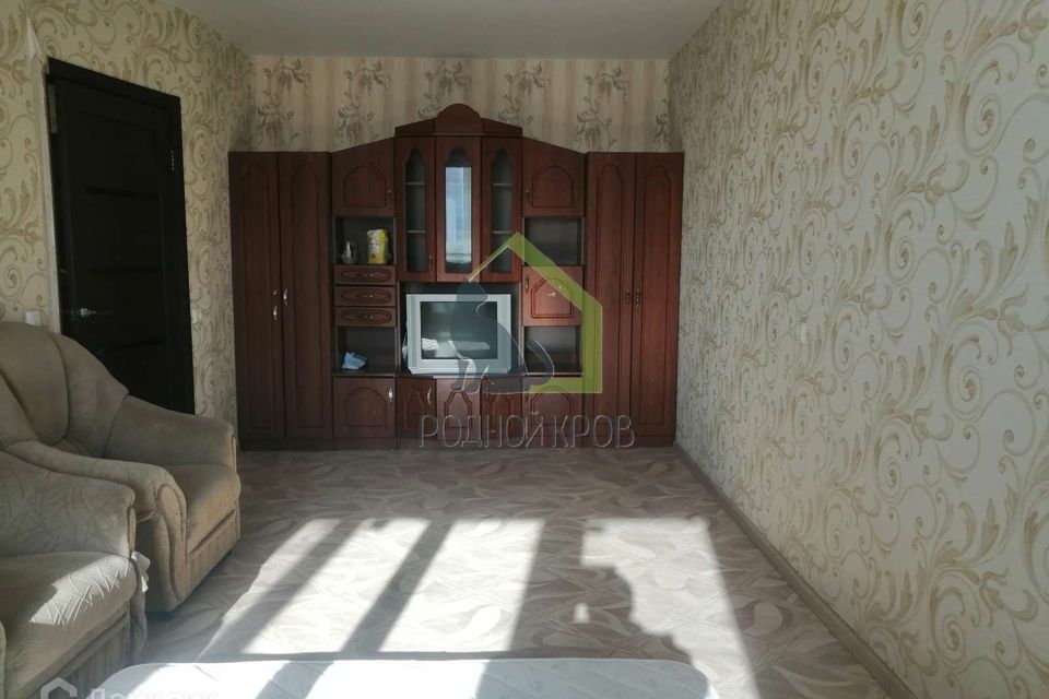 Продаётся 1-комнатная квартира, 35.4 м²