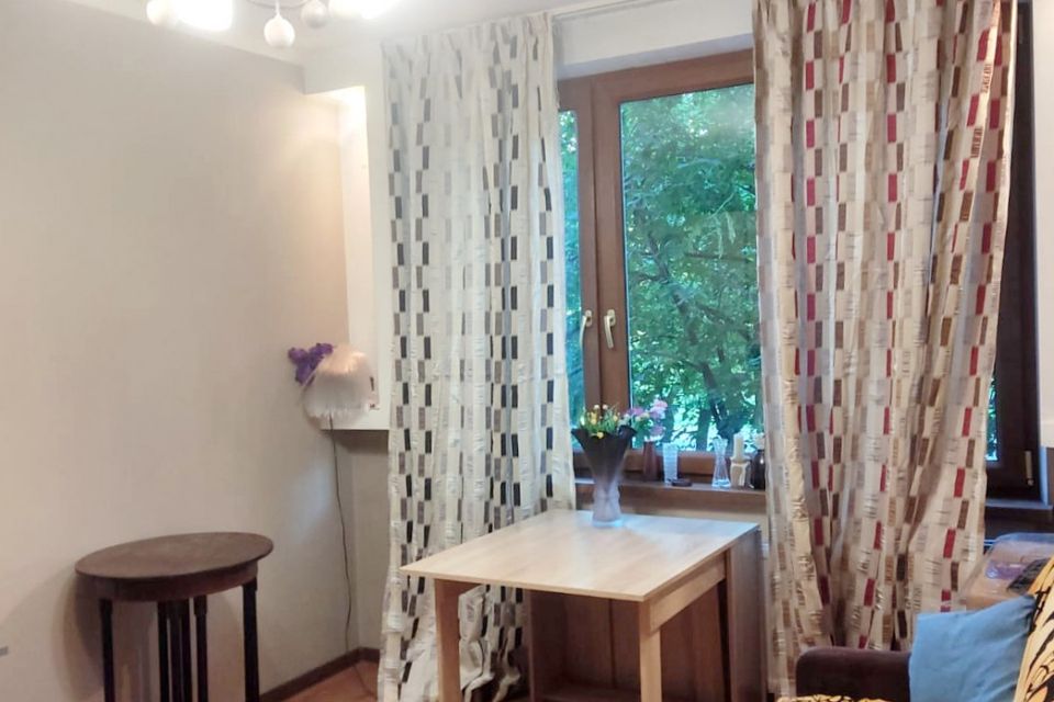 Продаётся 2-комнатная квартира, 44.8 м²
