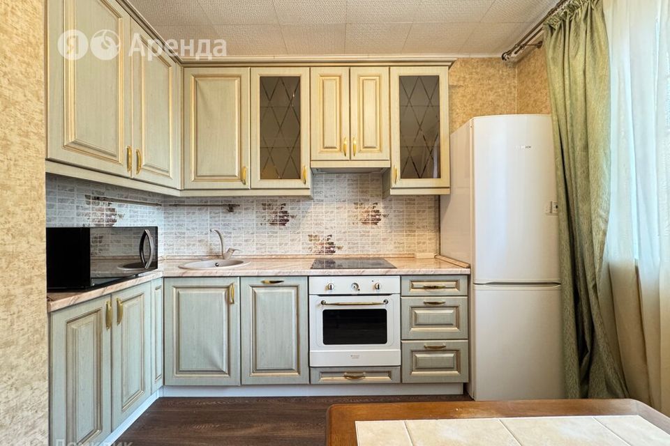 Сдаётся 1-комнатная квартира, 39 м²