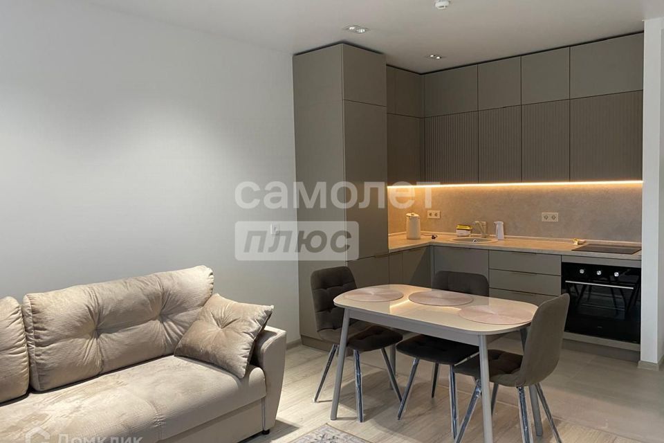 Продаётся 1-комнатная квартира, 41.6 м²
