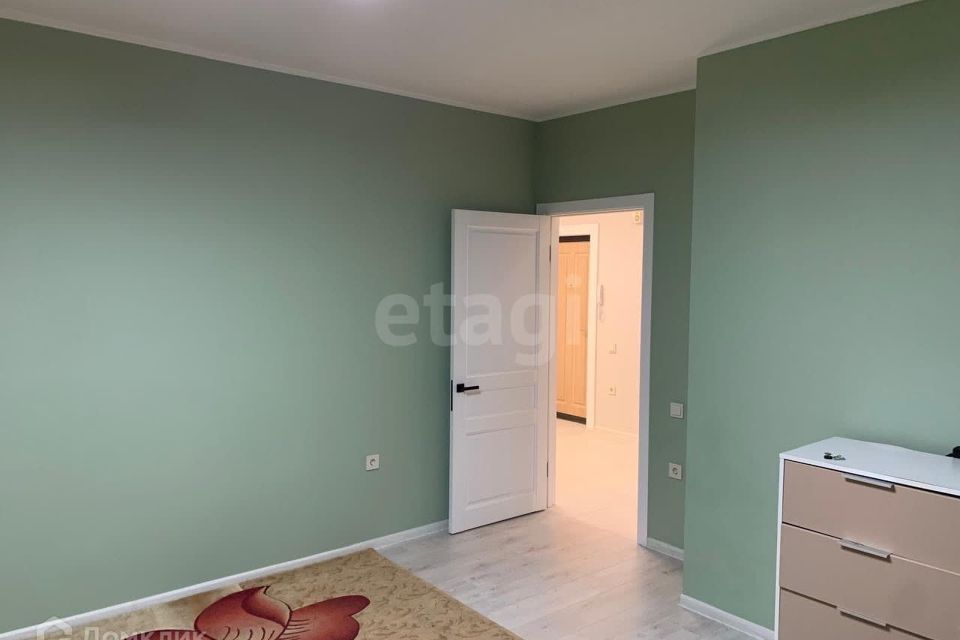 Продаётся 2-комнатная квартира, 71.4 м²