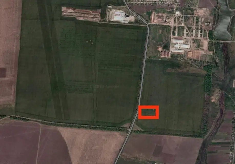 Продаётся земельный участок, 398 сот.