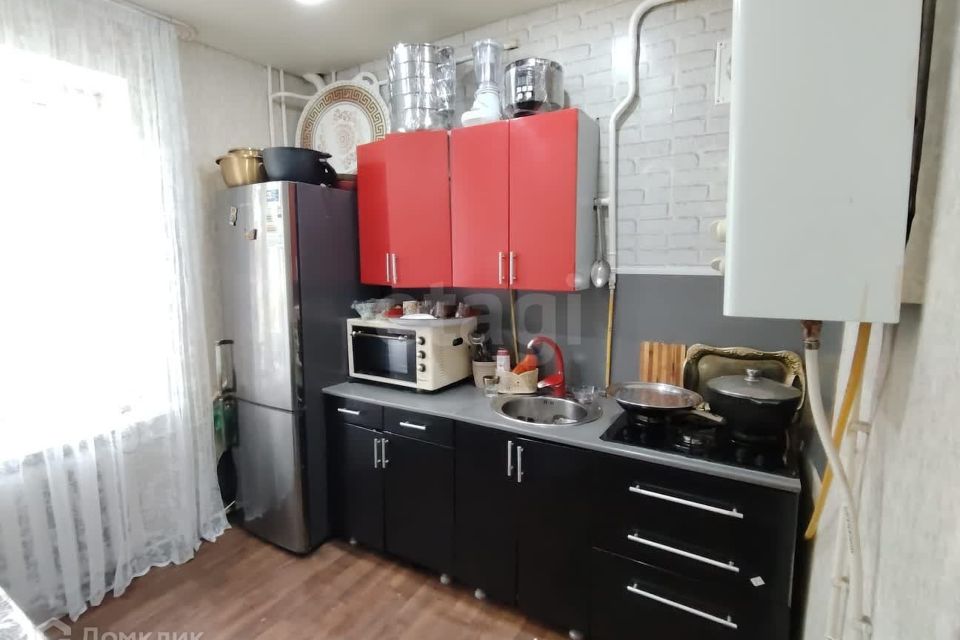 Продаётся 3-комнатная квартира, 61.4 м²