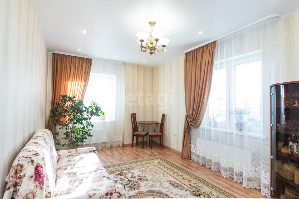 Продаётся 2-комнатная квартира, 57.6 м²
