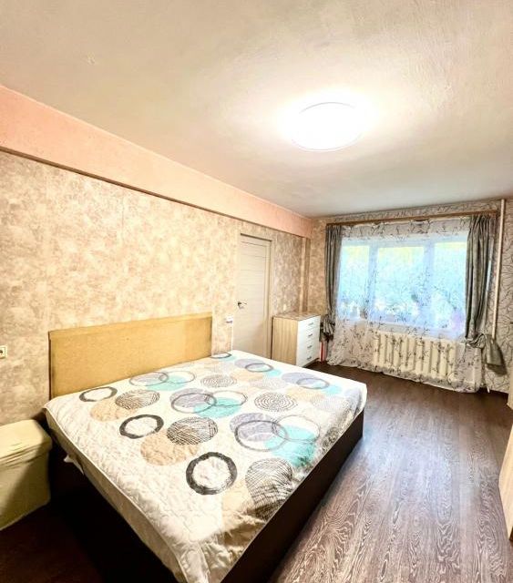 Продаётся 3-комнатная квартира, 49.2 м²