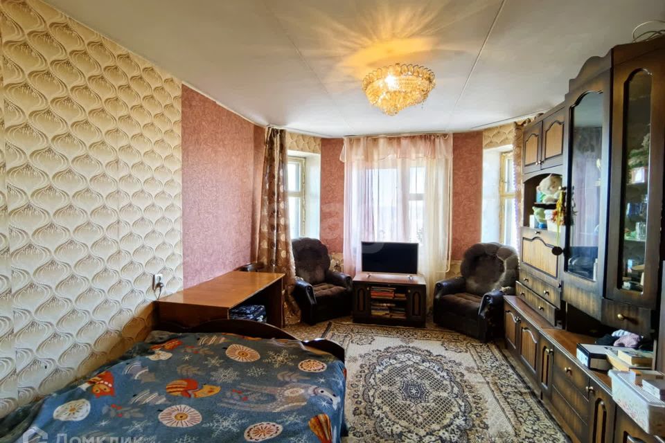 Продаётся 3-комнатная квартира, 64.7 м²