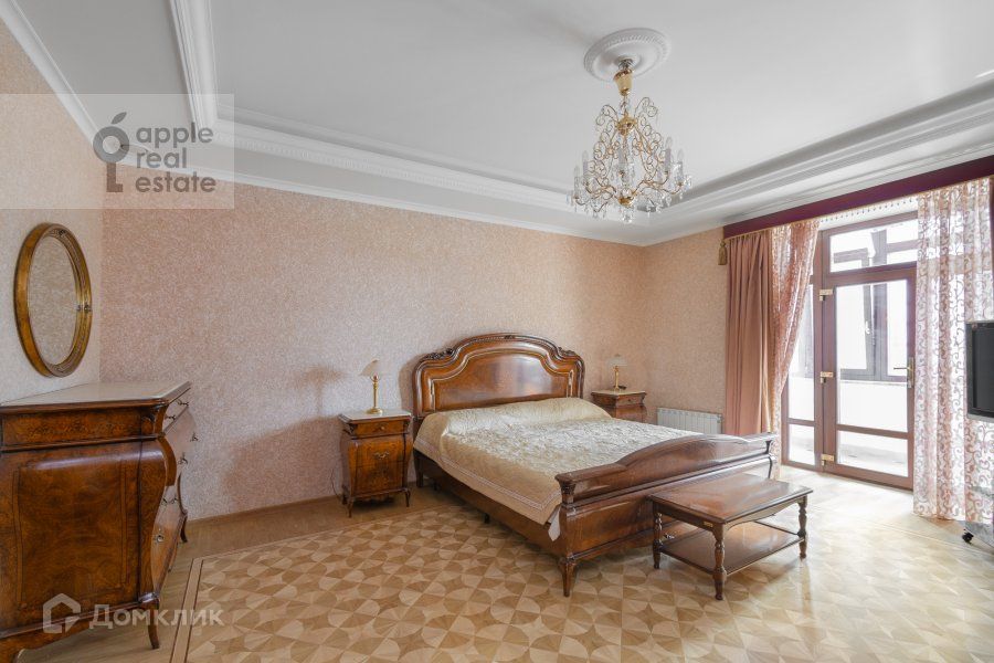Сдаётся 4-комнатная квартира, 178 м²