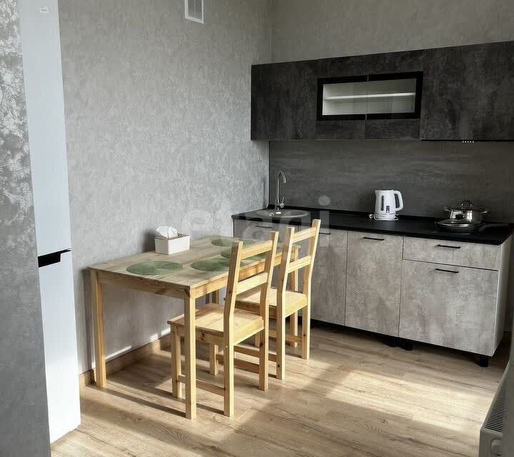 Сдаётся 1-комнатная квартира, 35 м²