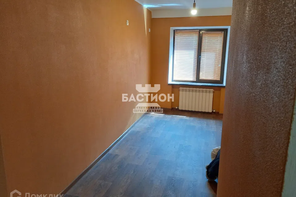 Продаётся 3-комнатная квартира, 49.3 м²