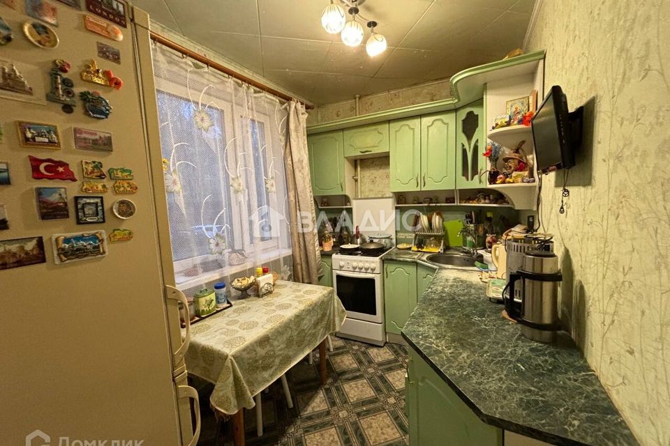 Продаётся 4-комнатная квартира, 59.4 м²