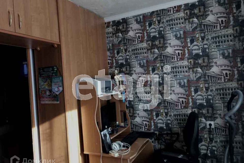 Продаётся комната в 1-комн. квартире, 24 м²
