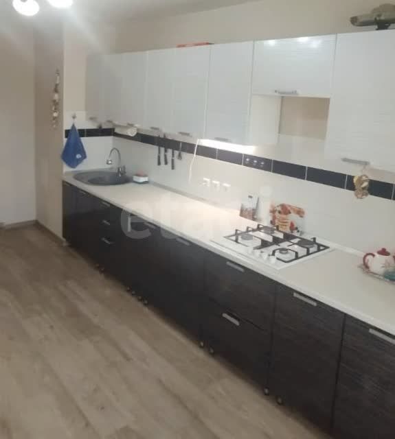 Продаётся 3-комнатная квартира, 80.5 м²