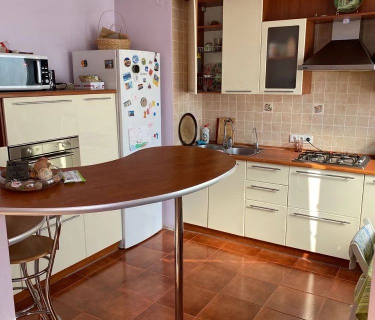 Продаётся 2-комнатная квартира, 52.6 м²