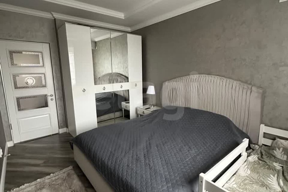 Продаётся 2-комнатная квартира, 65 м²
