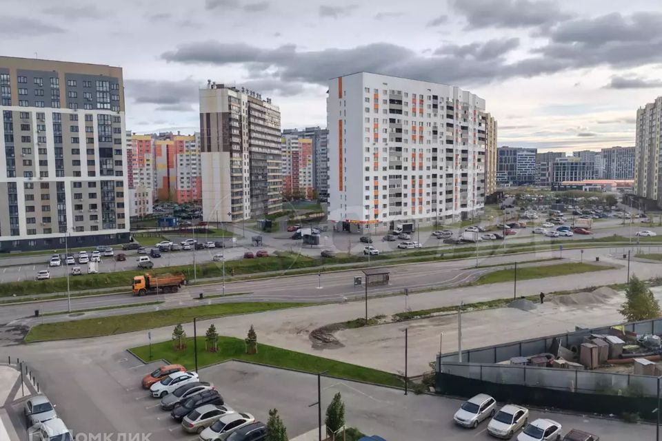 Продаётся 3-комнатная квартира, 51.3 м²