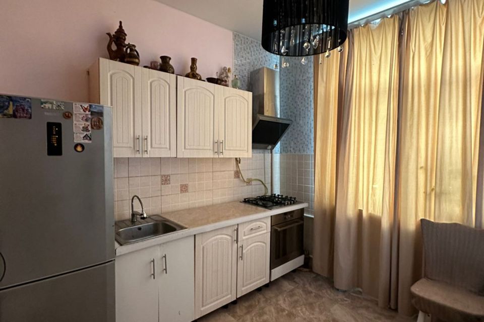 Продаётся 2-комнатная квартира, 54.6 м²