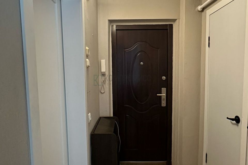 Продаётся 1-комнатная квартира, 37 м²