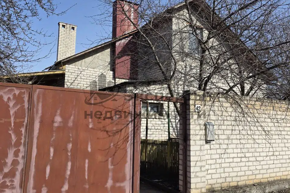 Продаётся 2-этажный дом, 100 м²