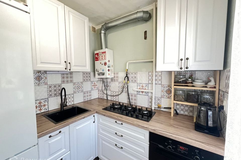 Продаётся 3-комнатная квартира, 52 м²