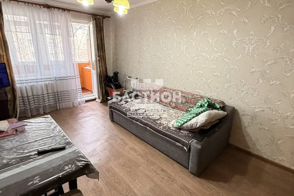 Продаётся 3-комнатная квартира, 60.1 м²