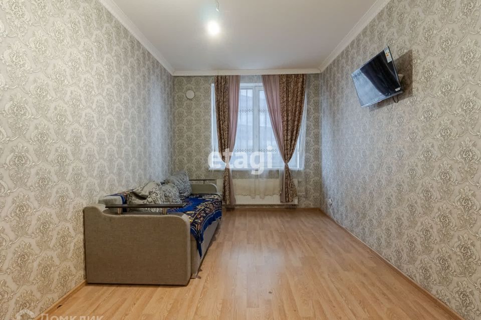 Продаётся 1-комнатная квартира, 36.7 м²