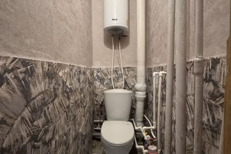 Продаётся 3-комнатная квартира, 60.5 м²