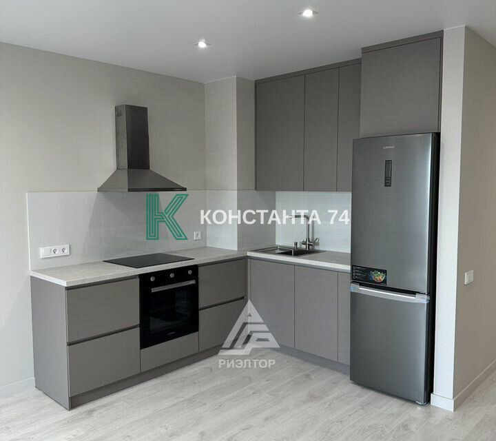 Продаётся 2-комнатная квартира, 75.5 м²